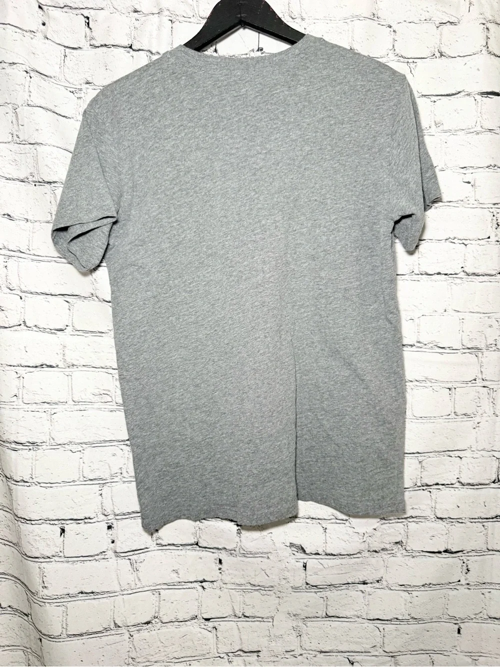 Stranger thing. Graphic tshirt. Size L